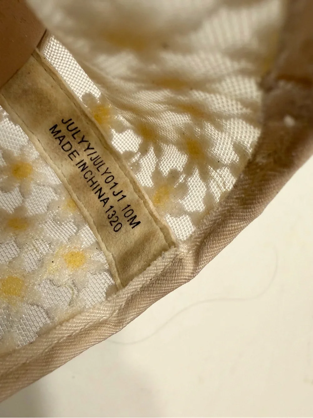 Madden Girl Size 10 Woven Floral Espadrille Ballet Flat
